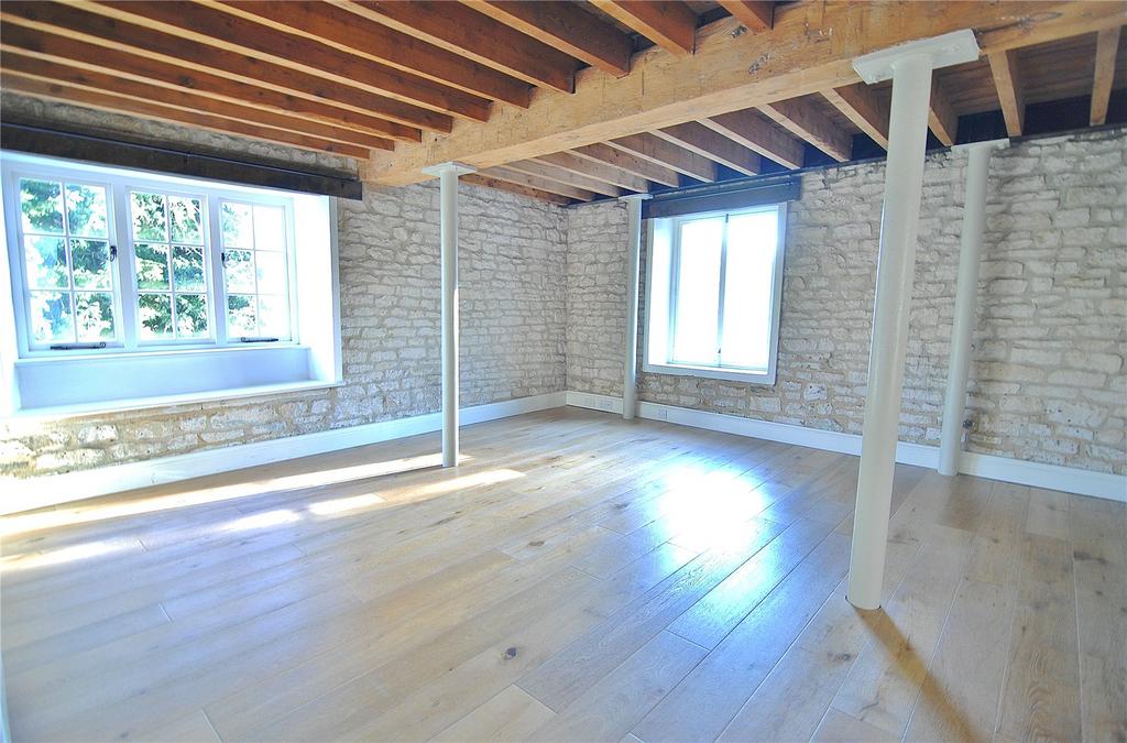 Mill, Dunkirk Mills, Gloucestershire, GL5 2 bed apartment £