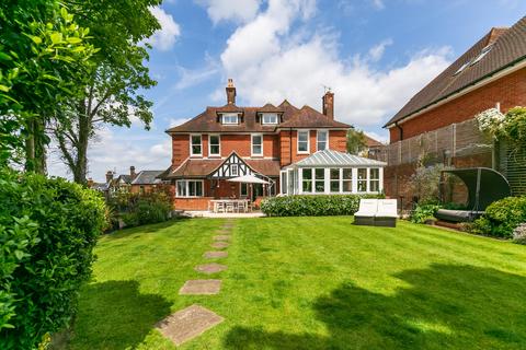 6 bedroom detached house for sale - Pewley Hill, Guildford, Surrey, GU1