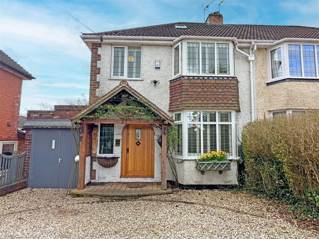 Norton Lane, Wythall, B47 6HA 4 bed semidetached house for sale £495,000