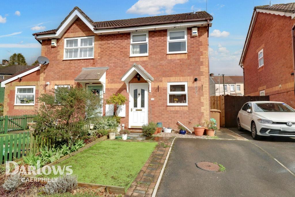 Y Felin Ffrwd, Caerphilly 2 bed semidetached house for sale £210,000