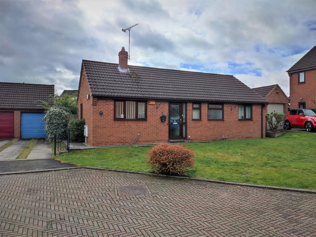 Redforde Park Avenue, Retford 3 bed detached bungalow for sale £220,000