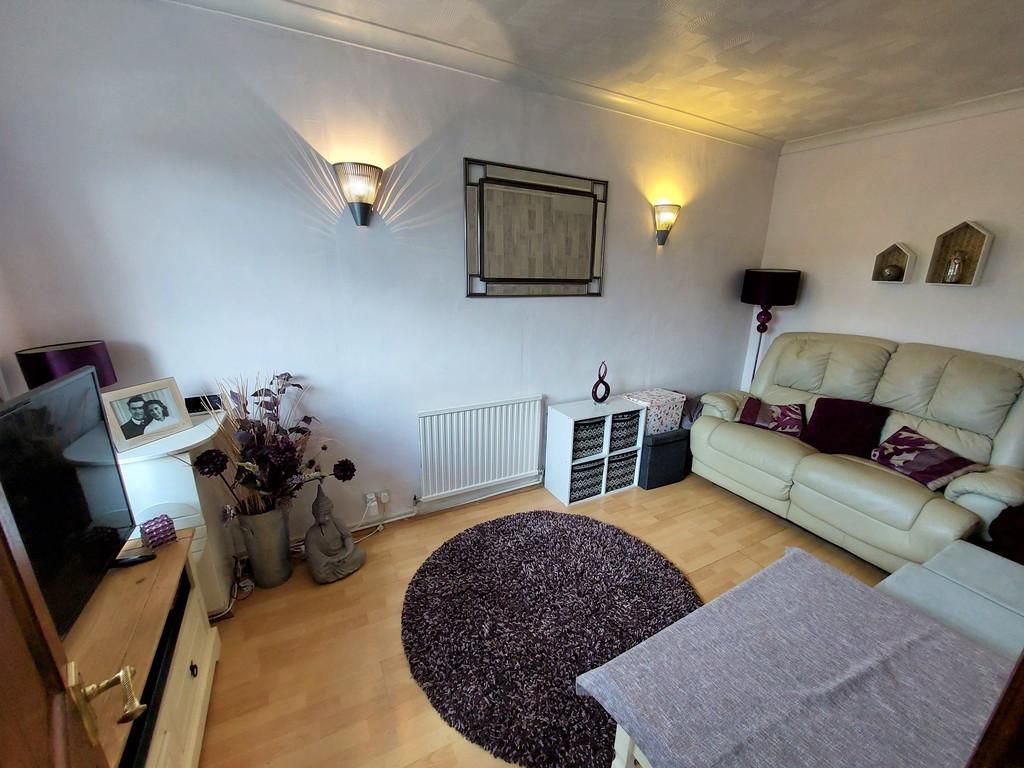 Lounge 2 nd