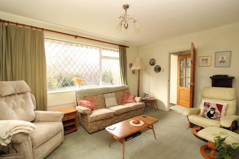 3 bedroom detached bungalow for sale - Mendip Road, Yatton