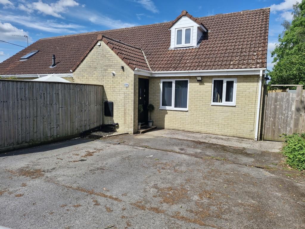 Hillwood Lane, Warminster 3 bed end of terrace house for sale £250,000