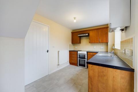 19 Russell Close, Uttoxeter, ST14 8HZ