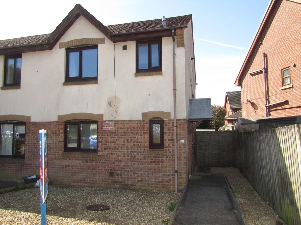 Graig Y Darren, Godrergraig, Swansea. 3 bed end of terrace house for