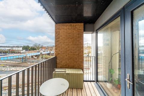 1 bedroom apartment for sale, Hampden Road, Hornsey N8