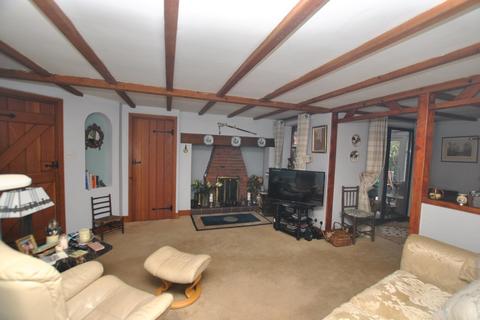 21 Mere Grove, Shawbirch, Telford, TF5 0NR