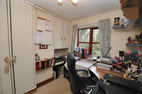 21 Mere Grove, Shawbirch, Telford, TF5 0NR