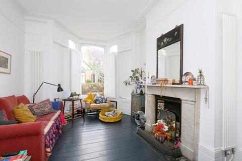41 Aden Grove, London, N16 9NP