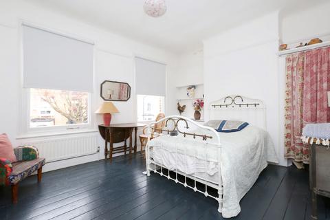 41 Aden Grove, London, N16 9NP