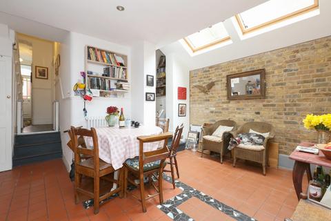 41 Aden Grove, London, N16 9NP