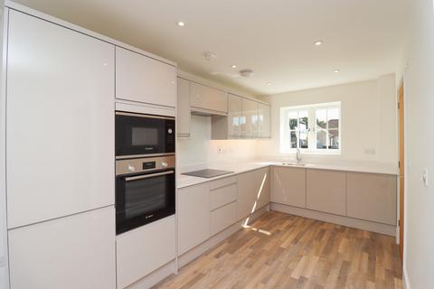 2 bedroom semi-detached house for sale, Old London Road, Copdock