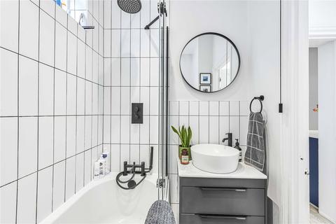 221 Stephendale Road, London, SW6 2PR