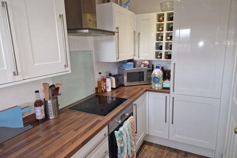 2 bedroom apartment to rent - The Cricketers, Leeds