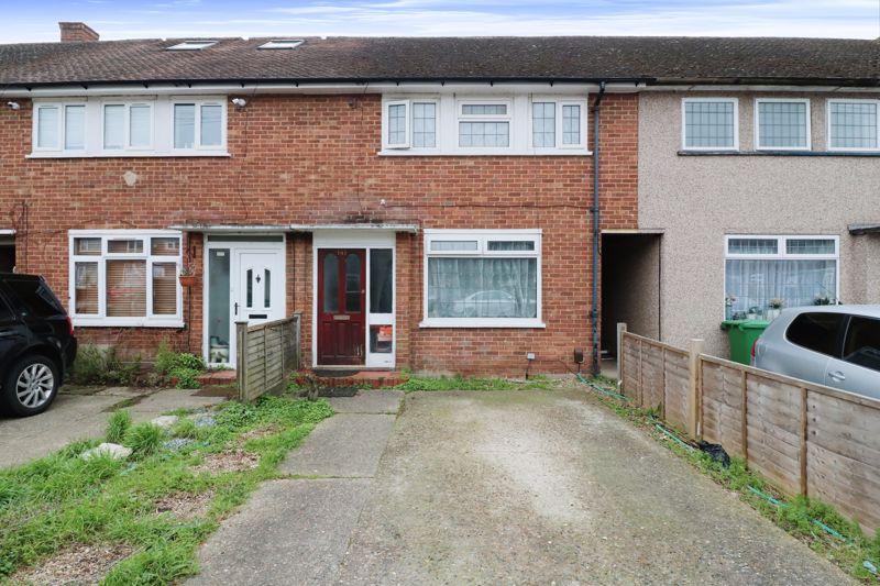 Churchill Road, Langley 2 bed terraced house £400,000