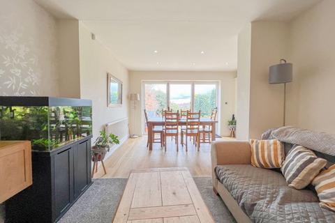65 Elmtree Road, Sutton Coldfield, B74 3RZ
