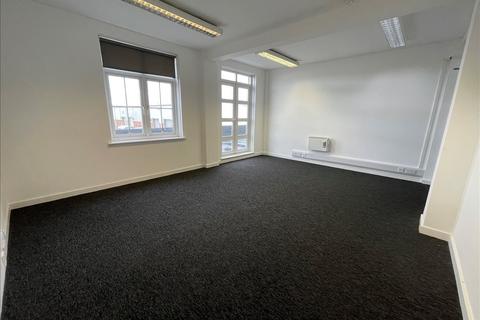 Serviced office to rent - 22 Lansdown Industrial Estate,Gloucester Road,