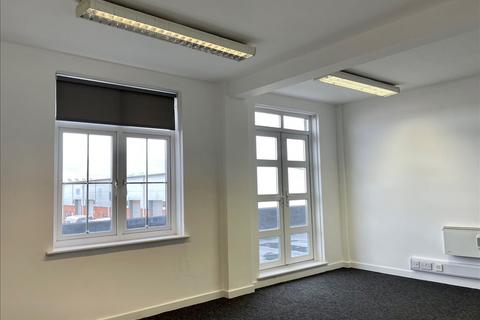 Serviced office to rent, 22 Lansdown Industrial Estate,Gloucester Road,