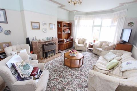 5 bedroom semi-detached house for sale - Gregory Avenue, Colwyn Bay