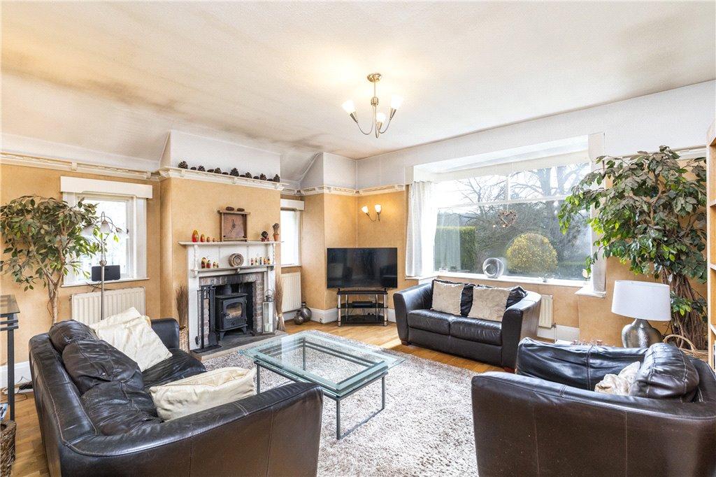 Farnley Lane, Otley, West Yorkshire 4 bed detached house £625,000