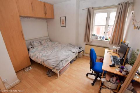 19 James Brindley Basin, Manchester, M1 2NL