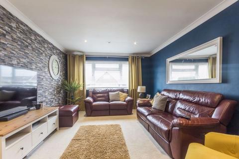 2 Castle Lea, Caldicot, NP26 4HR