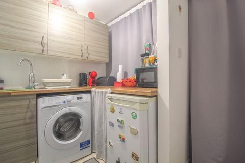 Studio for sale - Moor Street, Luton LU1