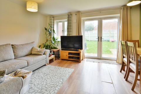 33 Ceres Road, Blunsdon, Swindon, SN26 8AF