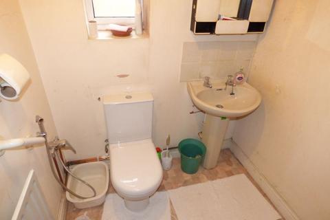12 Vauxhall Road, Gloucester, GL1 4EX