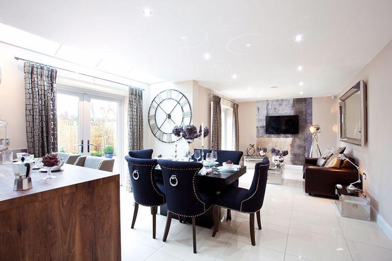 Family / Kitchen/
