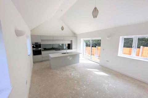 3 bedroom detached house for sale - LILLEY GROVE, CHICKERELL, WEYMOUTH, DORSET