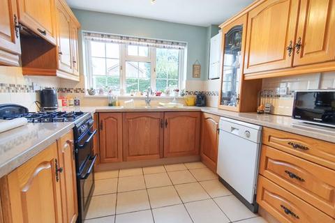 19 Fieldfare, Abbeydale, Gloucester, GL4 4WH