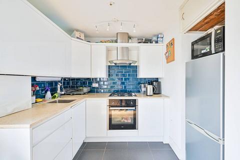 1 bedroom flat for sale, Knollys Road, Streatham Hill, London, SW16