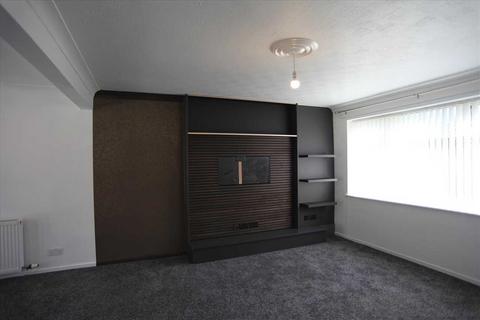 3 bedroom semi-detached house to rent - Wilton Gardens, Radcliffe, Radcliffe