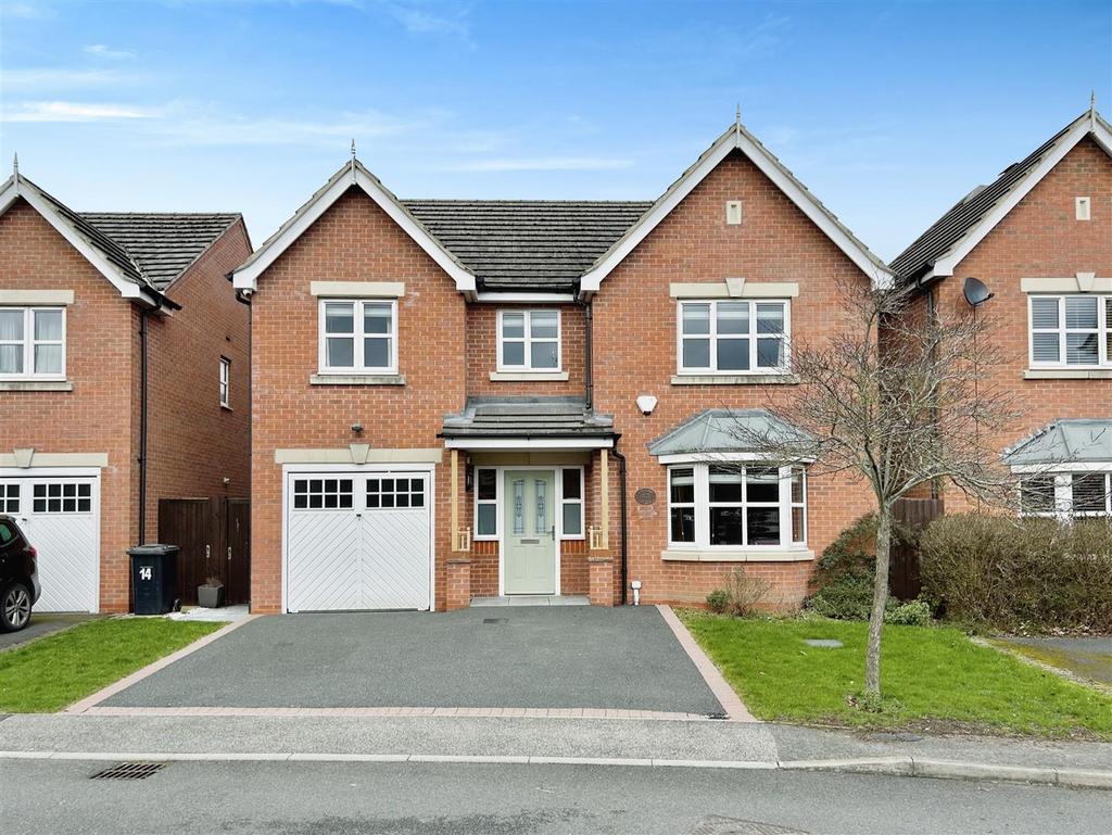 Poppyfields Drive, Mickleover, Derby 4 bed detached house £1,500 pcm