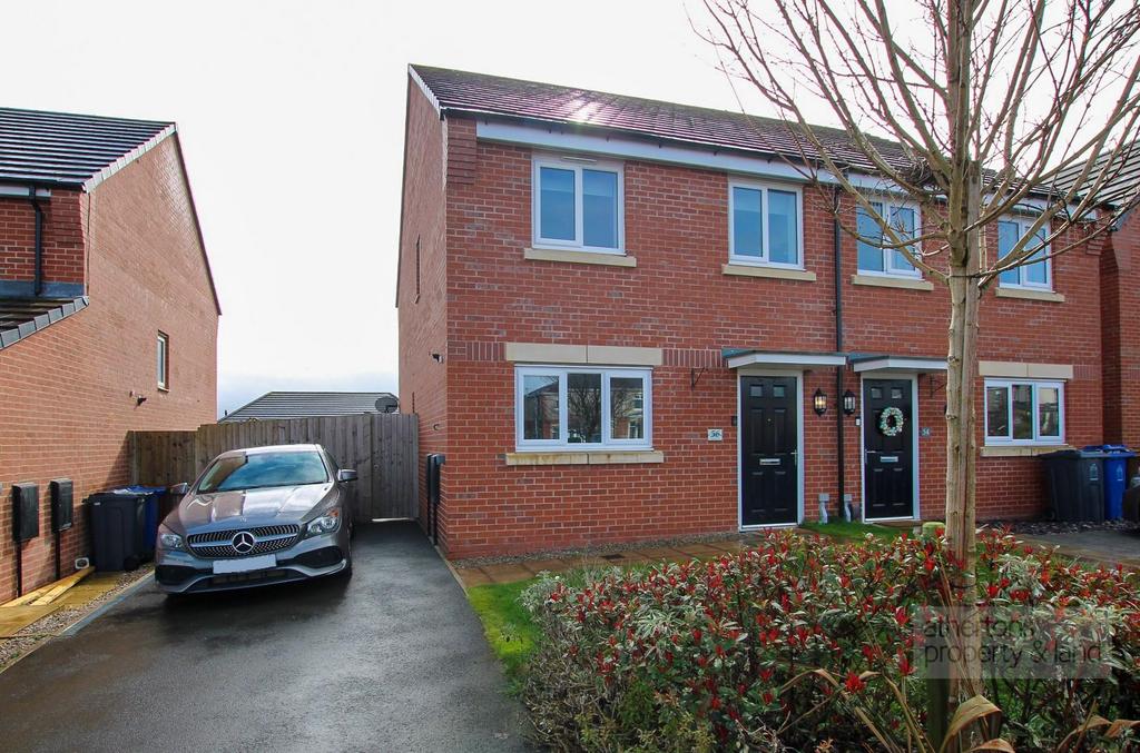 Harwood Lane, Great Harwood, Hyndburn 3 bed semidetached house £219,995