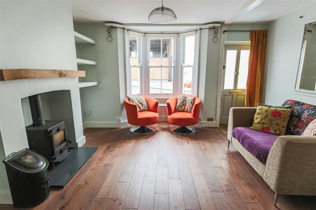Crown Street, Brighton 3 bed house £2,350 pcm (£542 pw)