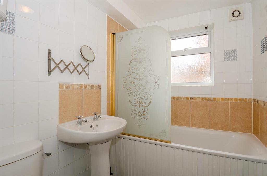 62 Wilden Lane - internals-7.JPG