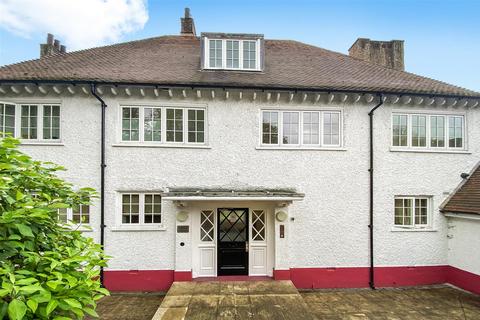3 bedroom flat for sale - Siddon House, Cottage Close, Harrow