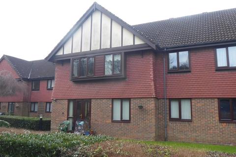 2 bedroom flat for sale - Ransom Close, Watford WD19