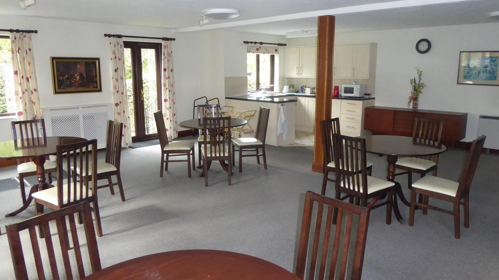 Communal lounge/kitchen