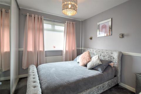 54 Bamburgh Drive, Pegswood, Morpeth, NE61 6TT