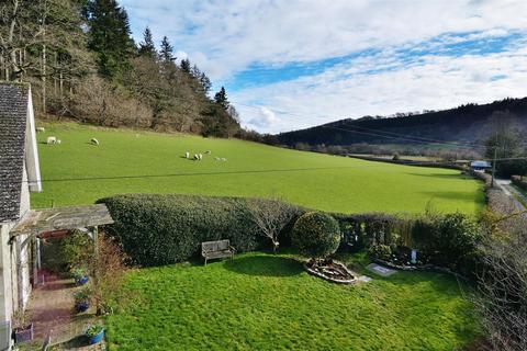 4 bedroom detached house for sale - Nr Kington, Herefordshire - with VIEWS