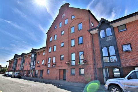 2 bedroom sheltered housing for sale, Station Street, Tewkesbury