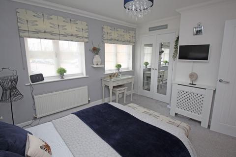 13 Knebworth Gate, Stevenage, SG2 8DF
