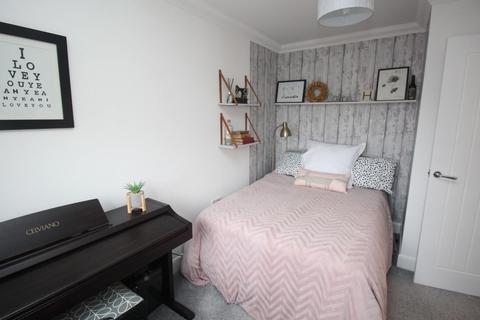 13 Knebworth Gate, Stevenage, SG2 8DF