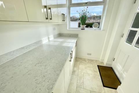 433 Acklam Road, Middlesbrough, TS5 7HB