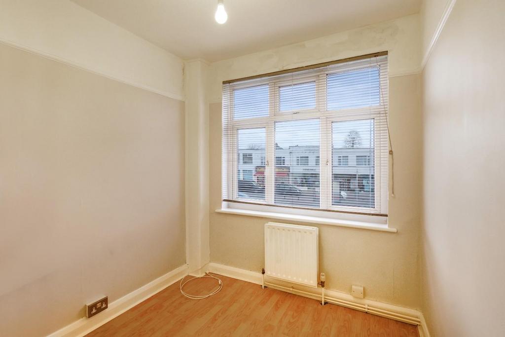 716a London Road-9.jpg