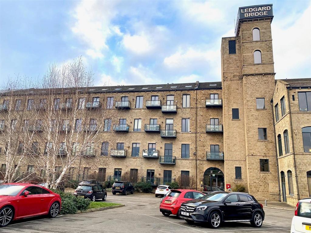Ledgard Wharf, Mirfield 1 bed apartment for sale £65,000